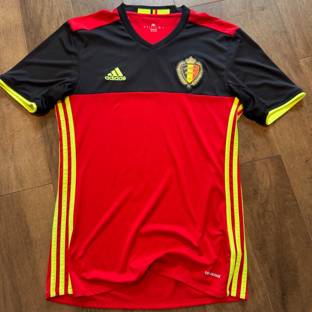 Red/Black/Yellow Belgium Adidas Soccer Jersey Size S Men - Picture 1 of 2